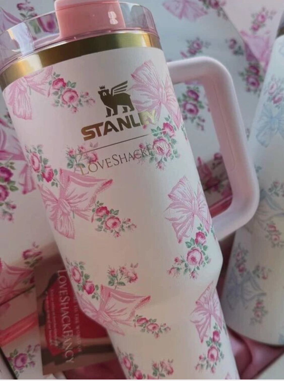 The Stanley x Love Shack Fancy Quencher H2.0 Tumbler Pink 40 OZ in Box